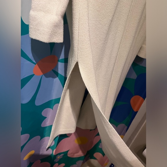 A&F cardigan - Picture 3 of 4